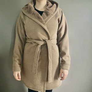 Cynthia Rowley Hood Faux Fur Cotton Boho Sporty Minimalist Robe Wrap Sty…